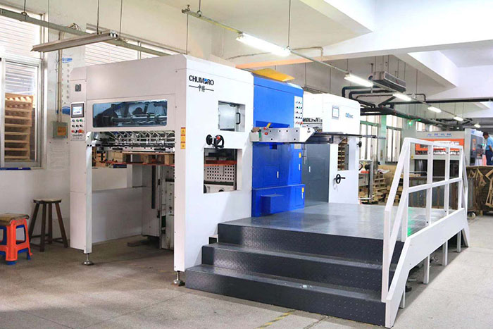 中博1080高速自動模切機